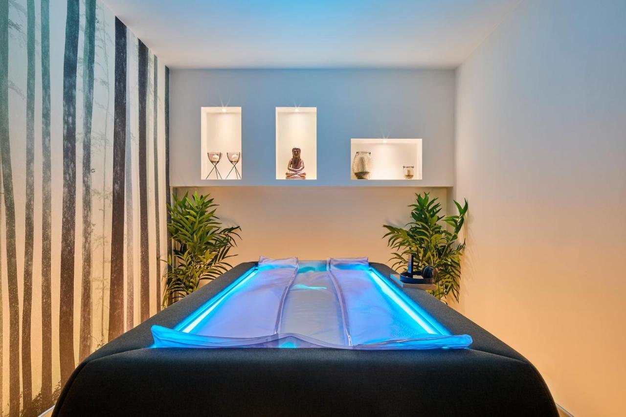 Hotel Iris Jesolo Екстериор снимка