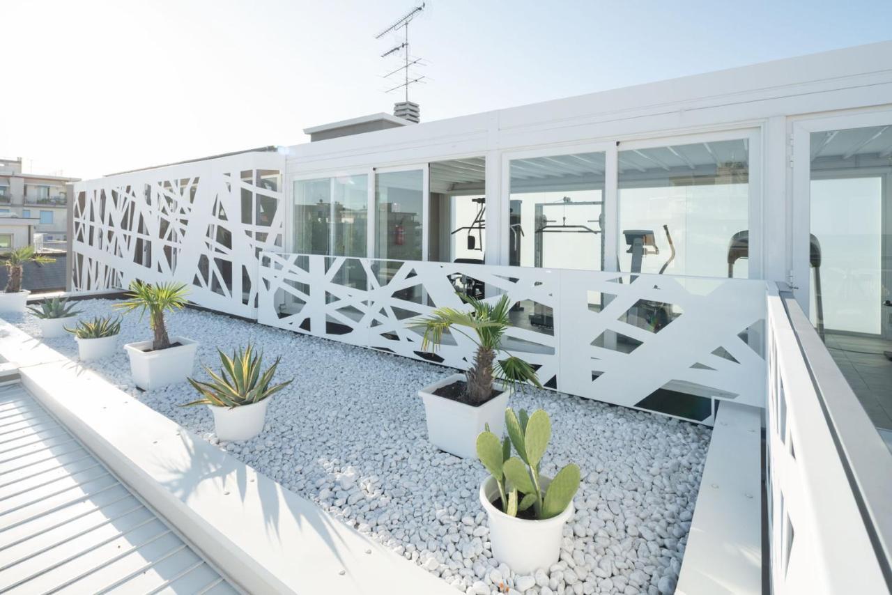 Hotel Iris Jesolo Екстериор снимка